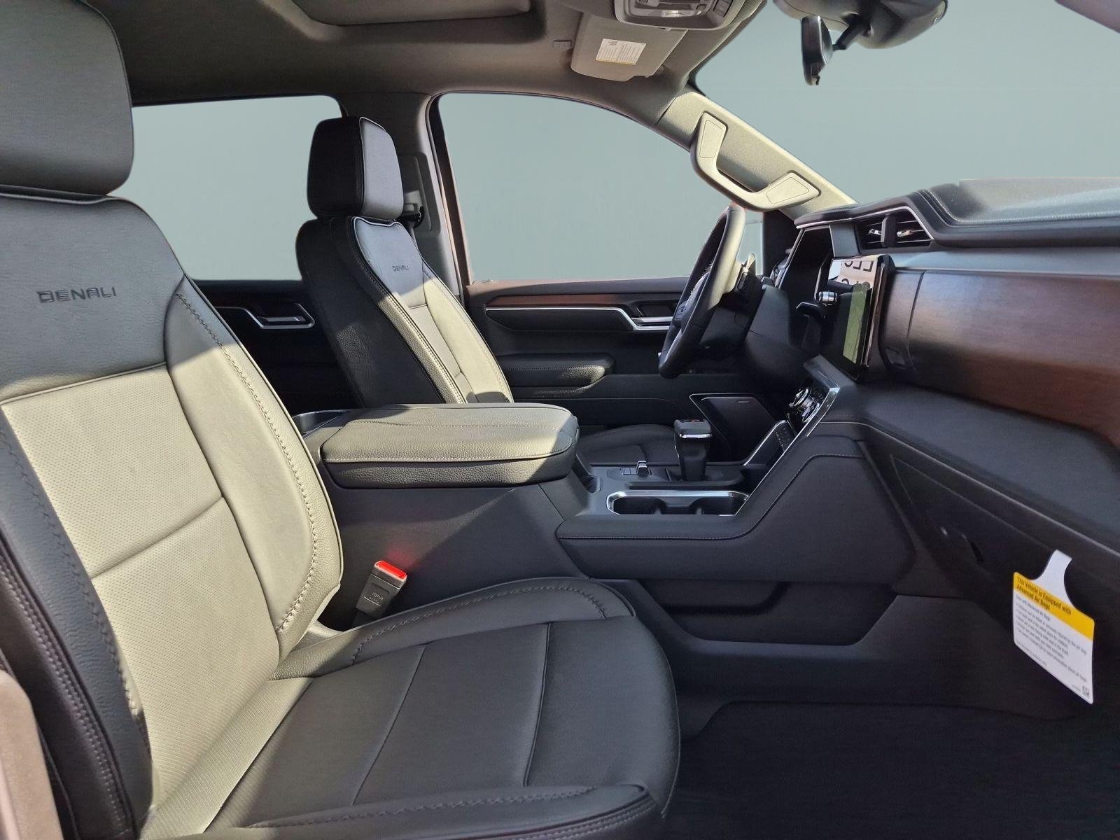 New 2026 GMC Sierra 1500 Denali AWD/4WD image 27
