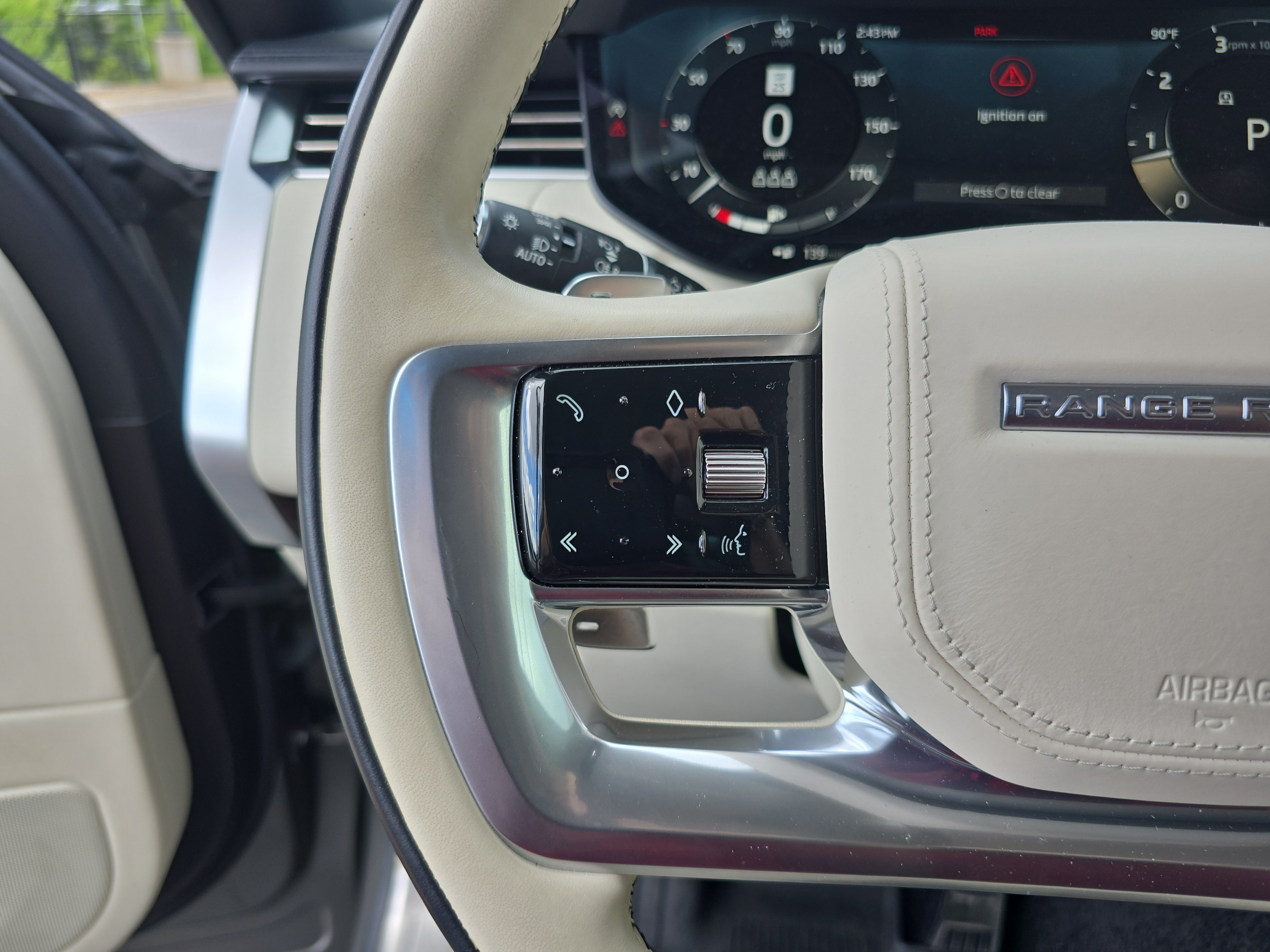 Certified 2023 Land Rover Range Rover Autobiography AWD/4WD image 31