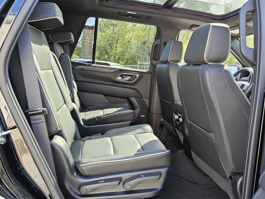 Certified 2021 GMC Yukon SLT w/ SLT Premium Package image 14