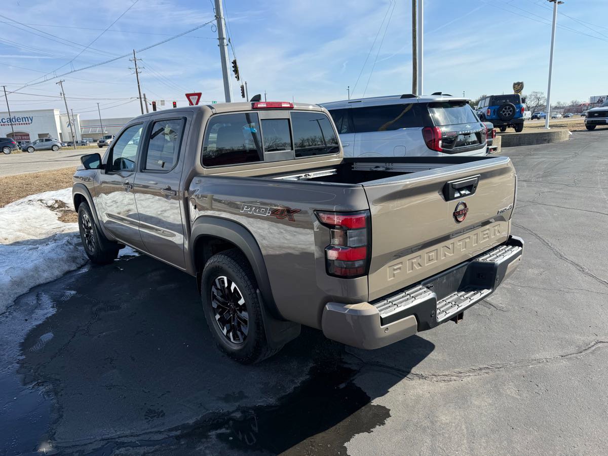 Used 2022 Nissan Frontier PRO-4X image 4