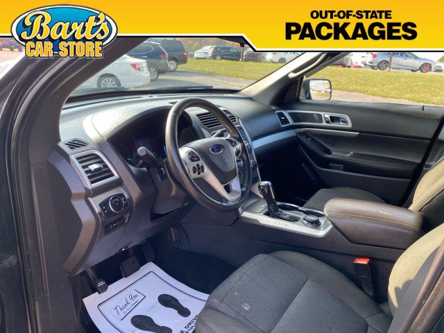 Used 2015 Ford Explorer XLT AWD/4WD image 27