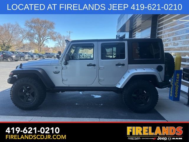 Used 2012 Jeep Wrangler Unlimited Rubicon image 4