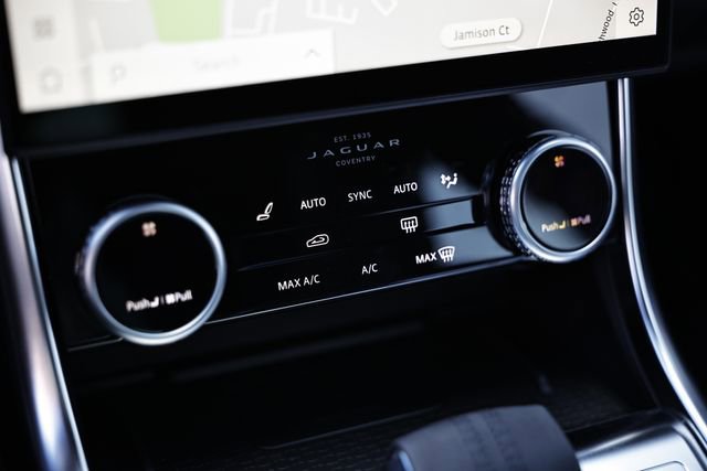 New 2024 Jaguar XF R-Dynamic SE AWD/4WD image 49