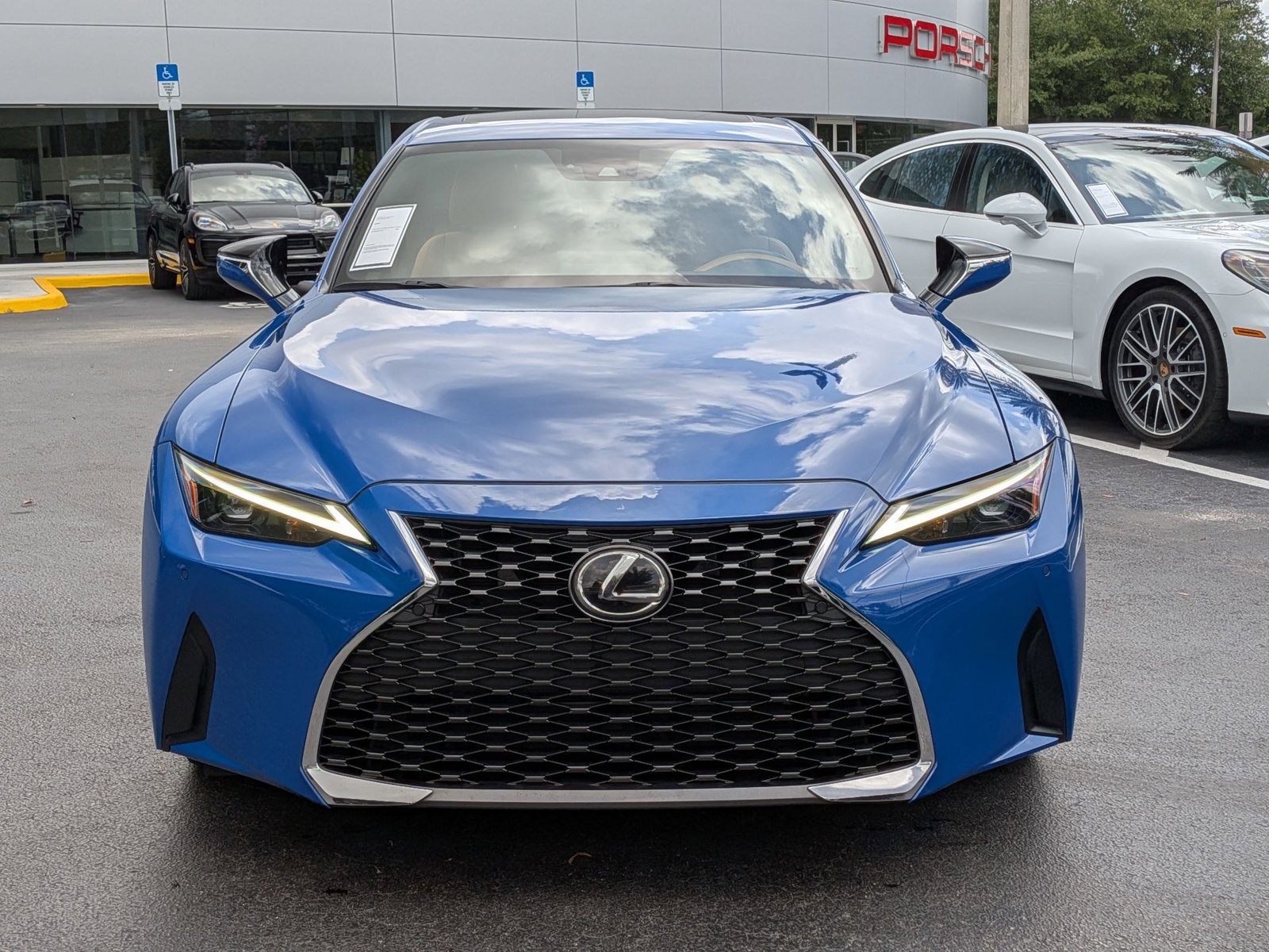 Used 2023 Lexus IS 300 w/ Comfort Package RWD image 5