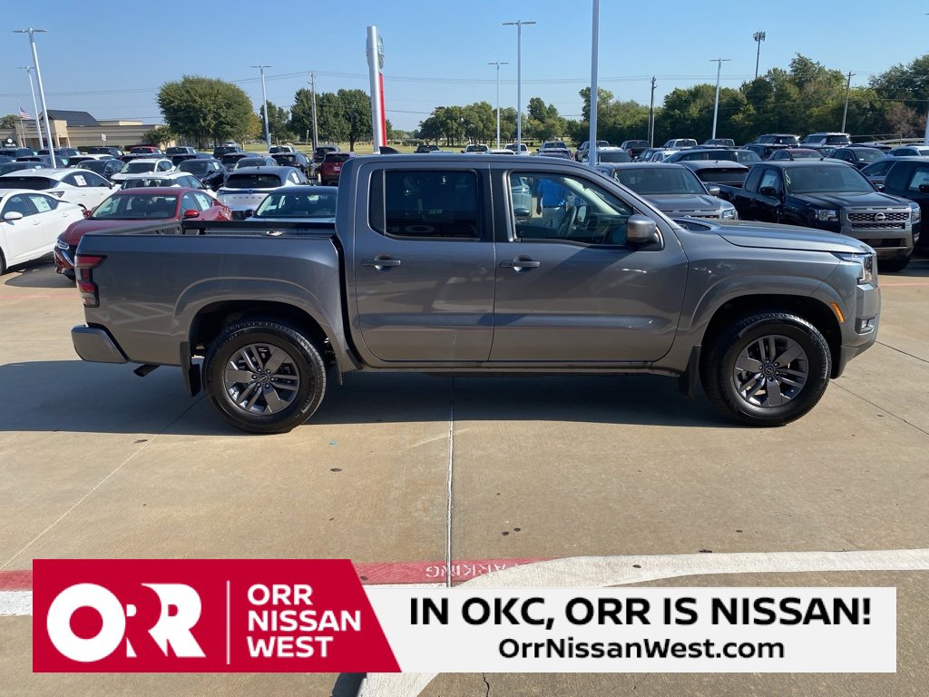 Used 2025 Nissan Frontier SV w/ SV Convenience Package image 8