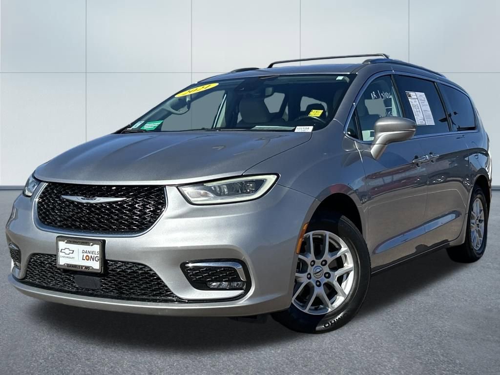 Used 2021 Chrysler Pacifica Touring-L image 1