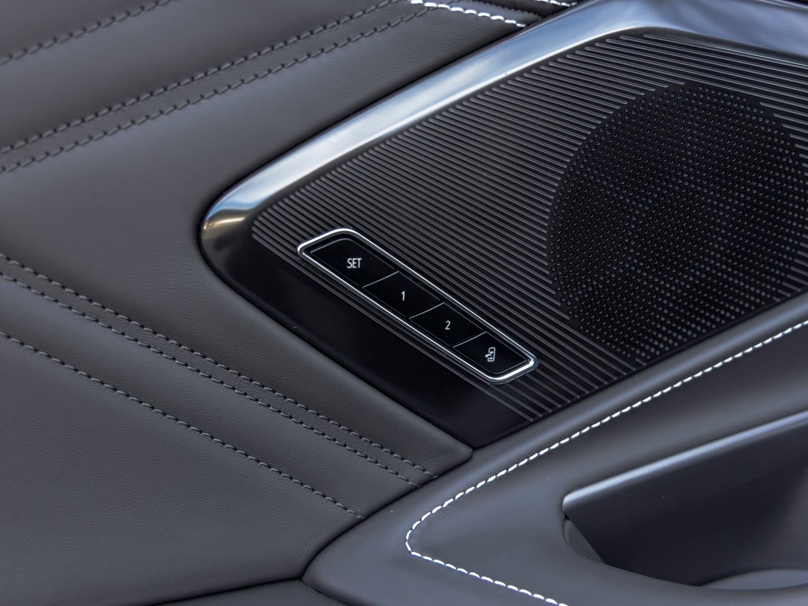 Used 2024 Chevrolet Corvette Z06 w/ Stealth Interior Trim Package image 28