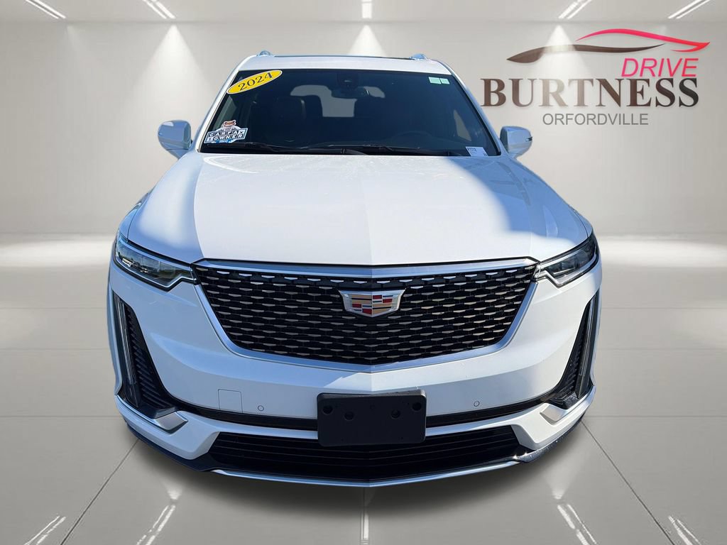 Certified 2024 Cadillac XT6 Premium Luxury w/ LPO, Floor Liner Package AWD/4WD image 3