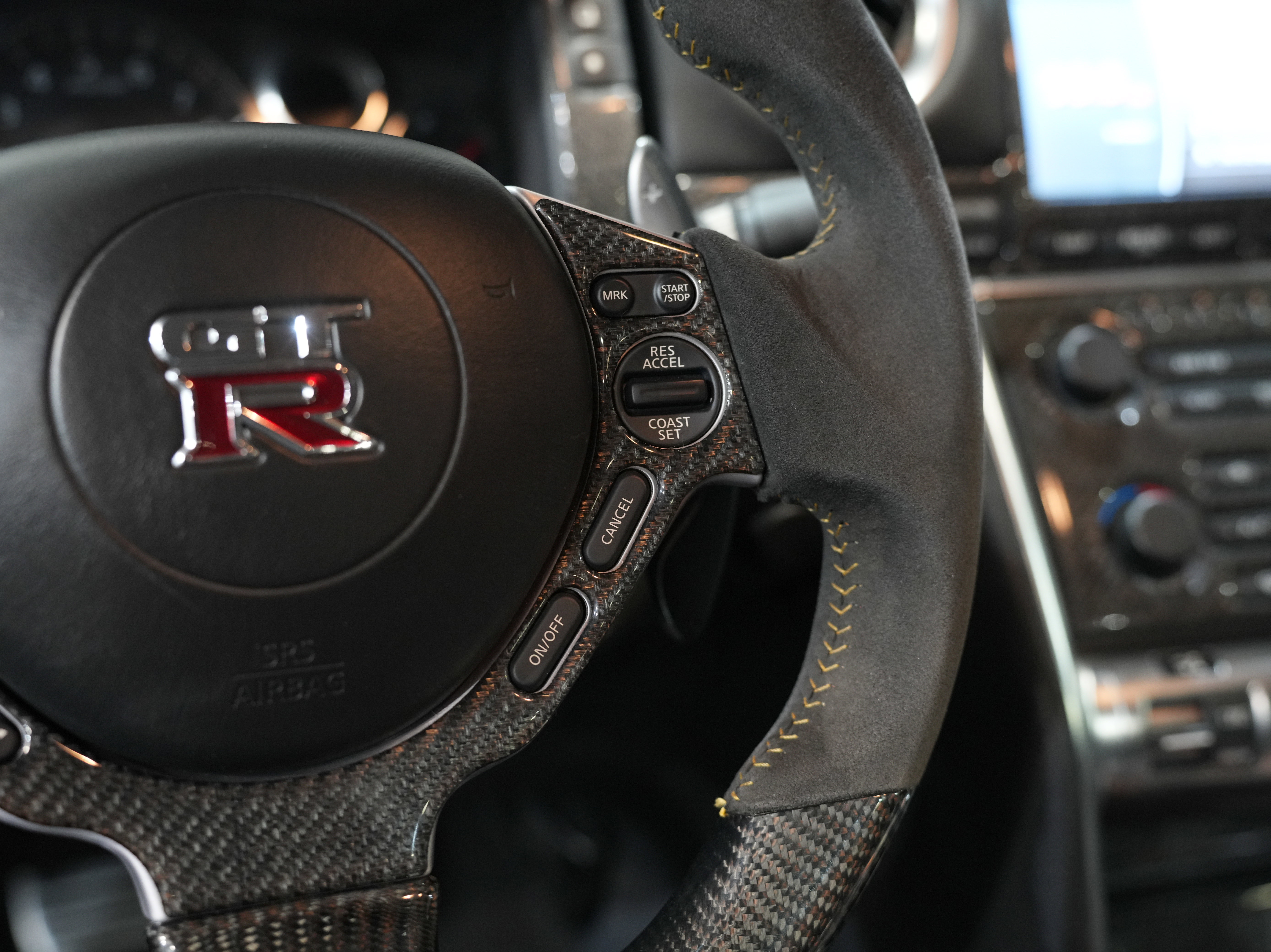 Used 2009 Nissan GT-R Premium image 37