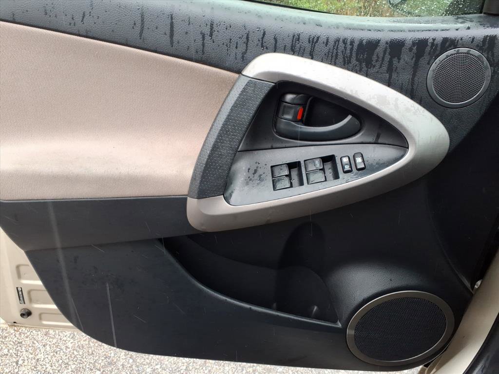 Used 2008 Toyota RAV4 4WD V6 image 21