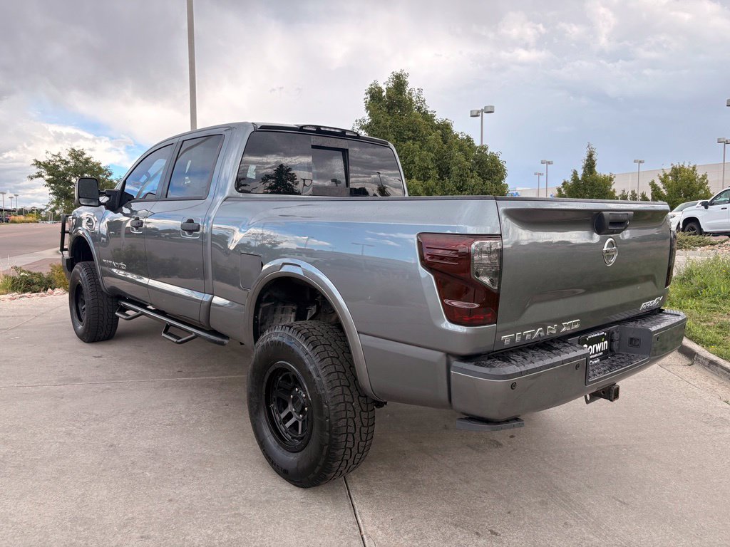 Used 2017 Nissan Titan PRO-4X w/ Pro-4x Convenience Package AWD/4WD image 6