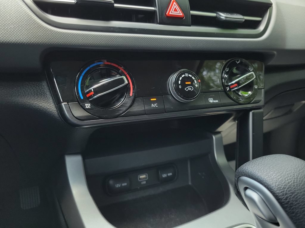 Certified 2024 Kia Seltos LX AWD/4WD image 27