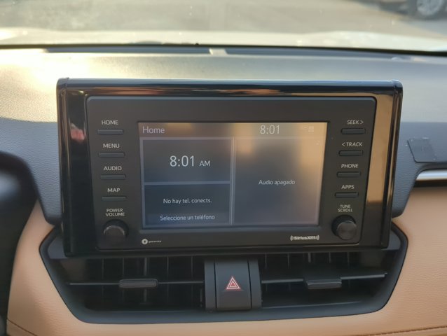 Used 2021 Toyota RAV4 XLE FWD image 18