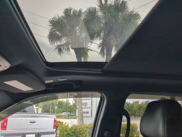 Used 2020 Jeep Grand Cherokee High Altitude image 21