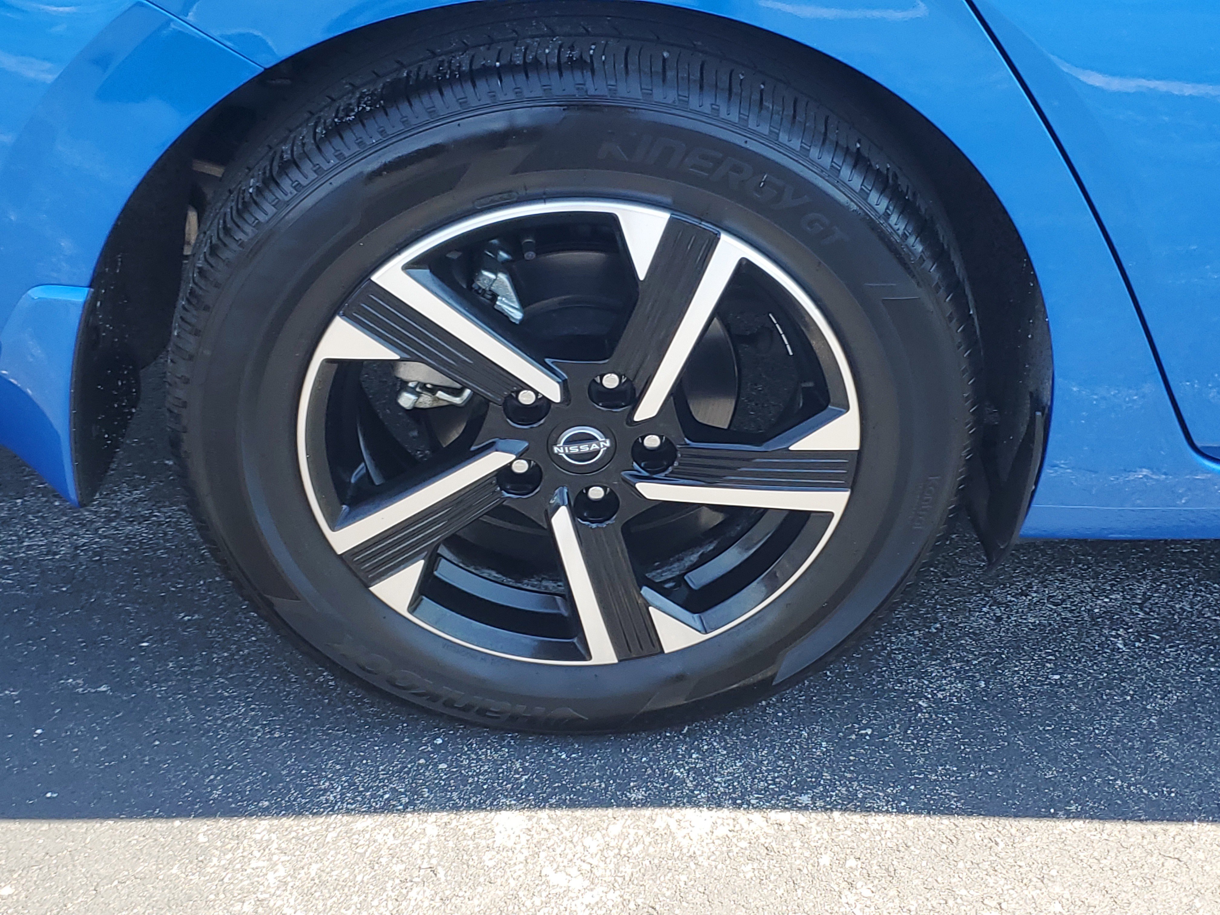 Used 2024 Nissan Sentra SV w/ All-Weather Package image 6