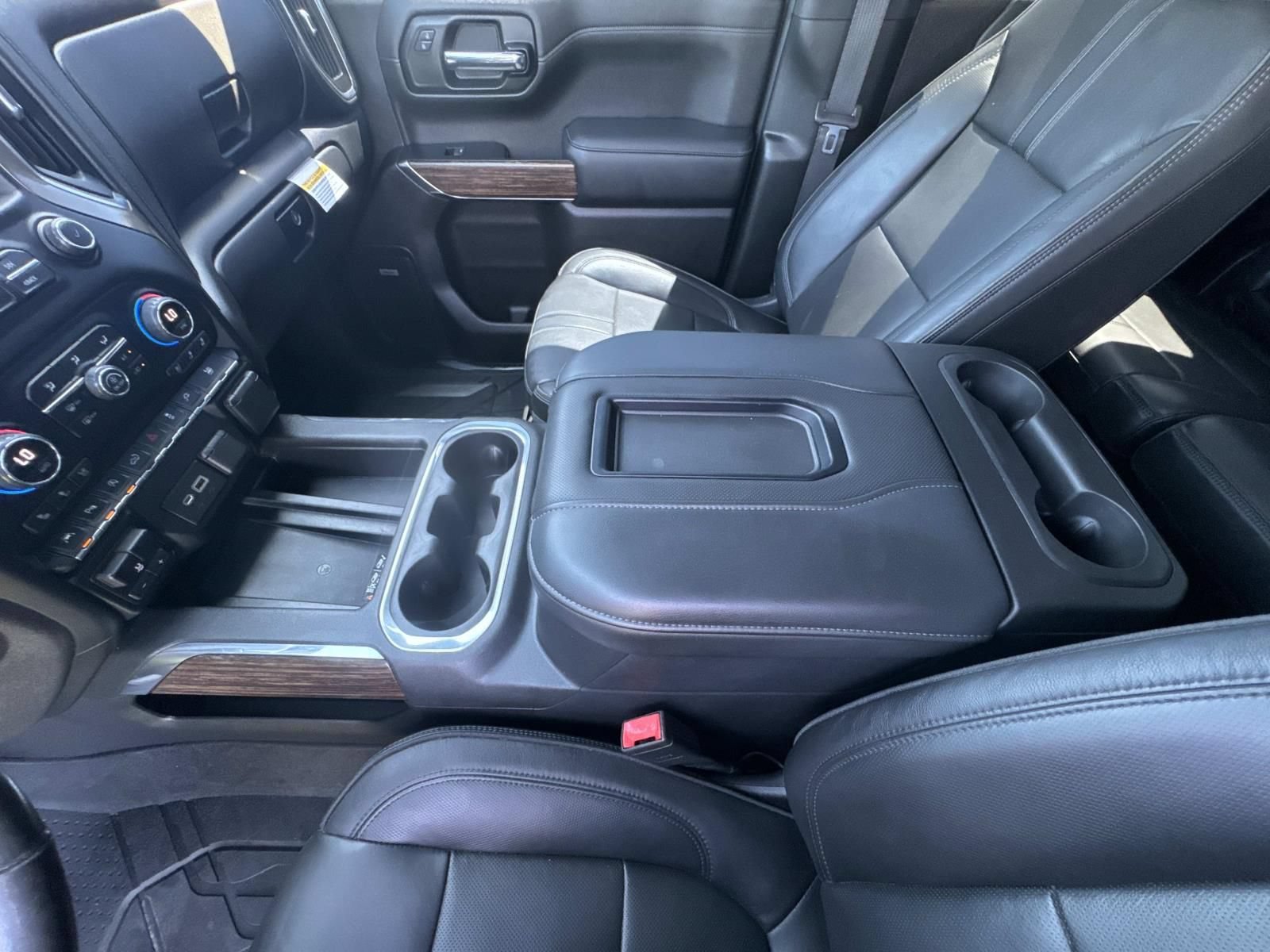 Used 2020 Chevrolet Silverado 1500 High Country AWD/4WD image 24