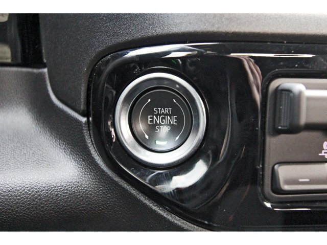 Used 2026 Chevrolet Silverado 1500 RST w/ RST Select Package AWD/4WD image 18