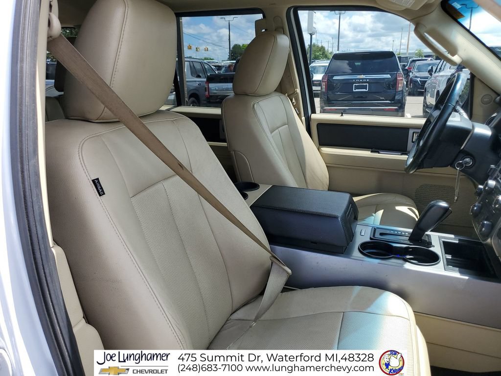 Used 2017 Ford Expedition EL XLT w/ Equipment Group 202A AWD/4WD image 28