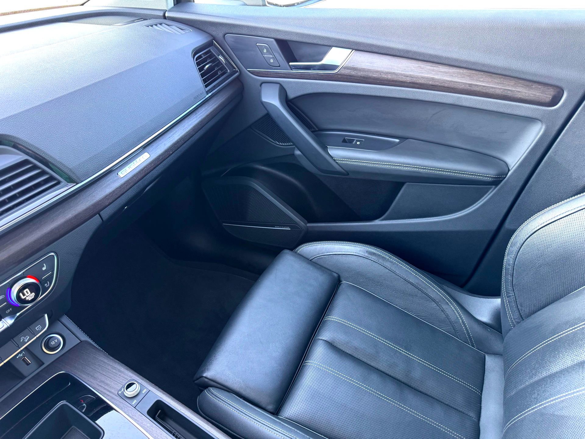 Used 2023 Audi Q5 2.0T Premium Plus w/ Premium Plus Package image 33