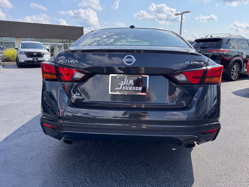 Used 2019 Nissan Altima 2.5 Platinum FWD image 4