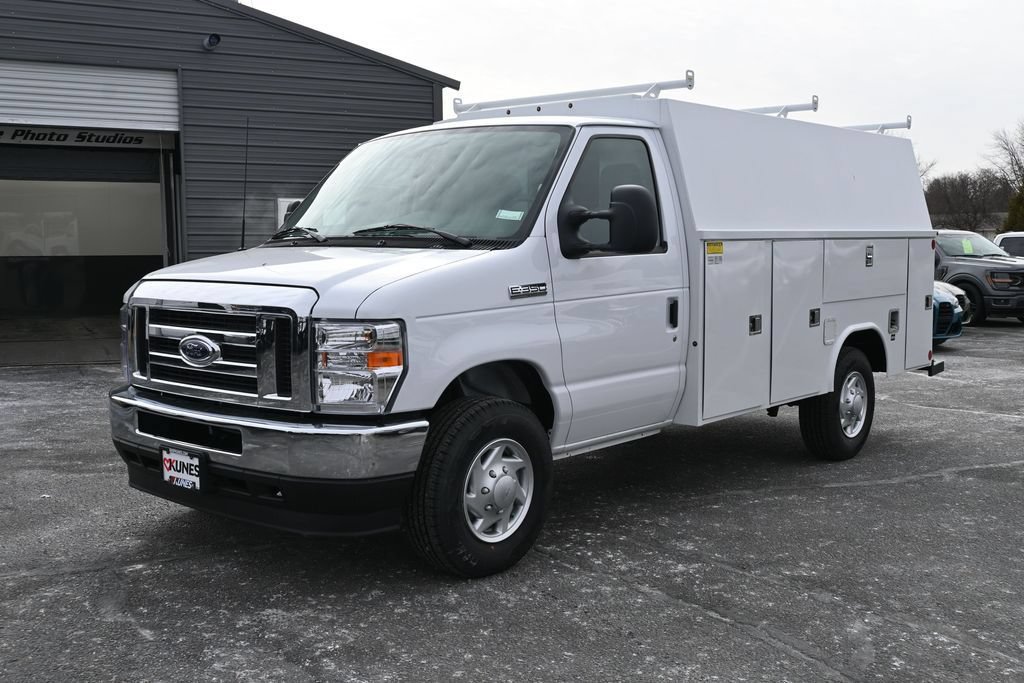 New 2025 Ford E-350 and Econoline 350 Super Duty w/ Power Equipment Group RWD image 10