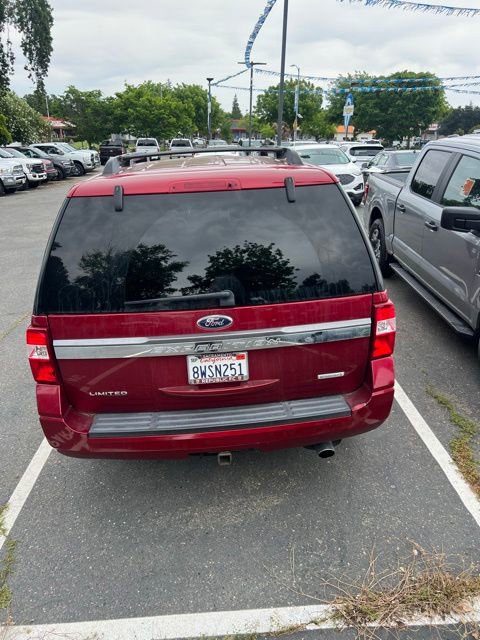 Used 2016 Ford Expedition Limited w/ Equipment Group 301A AWD/4WD image 10