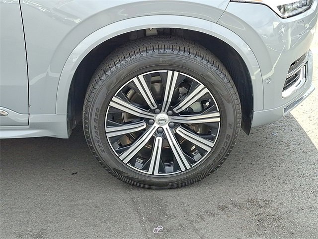 Used 2025 Volvo XC90 B5 Plus w/ Protection Package Premier image 27