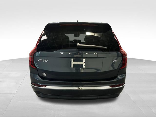 Used 2026 Volvo XC90 B6 Ultra w/ Protection Package AWD/4WD image 6