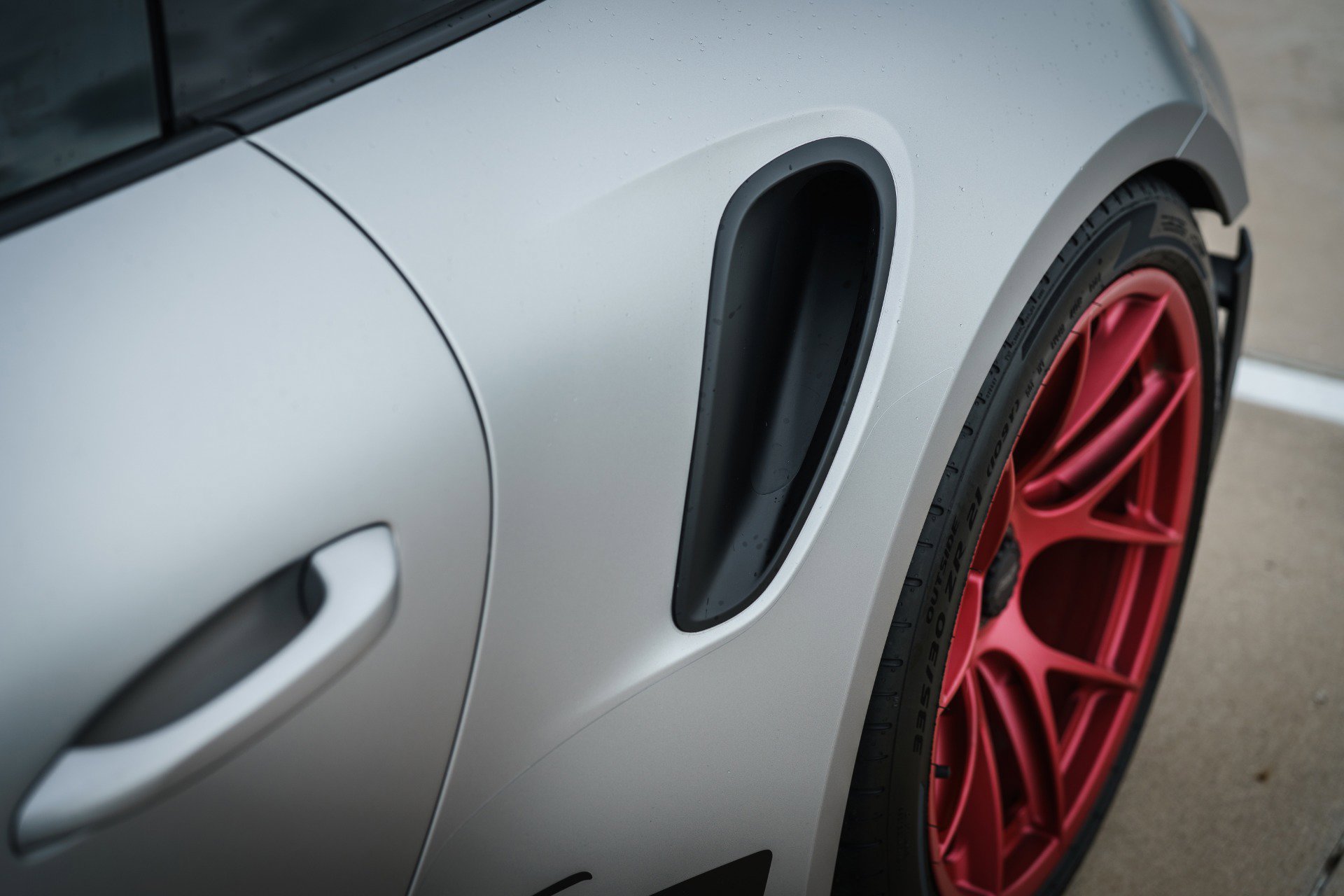 Used 2025 Porsche 911 GT3 RS RWD image 19