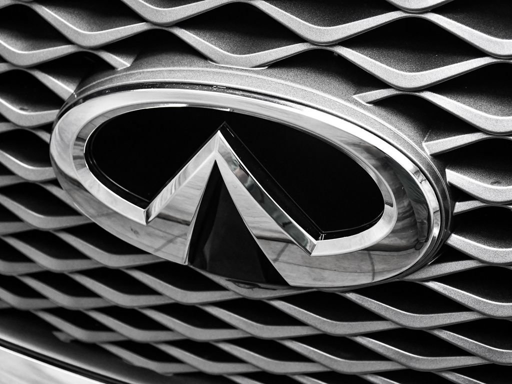 Used 2023 INFINITI QX80 Luxe w/ Cargo Package AWD/4WD image 90