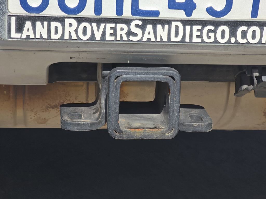 Certified 2020 Land Rover Defender 110 HSE AWD/4WD image 16