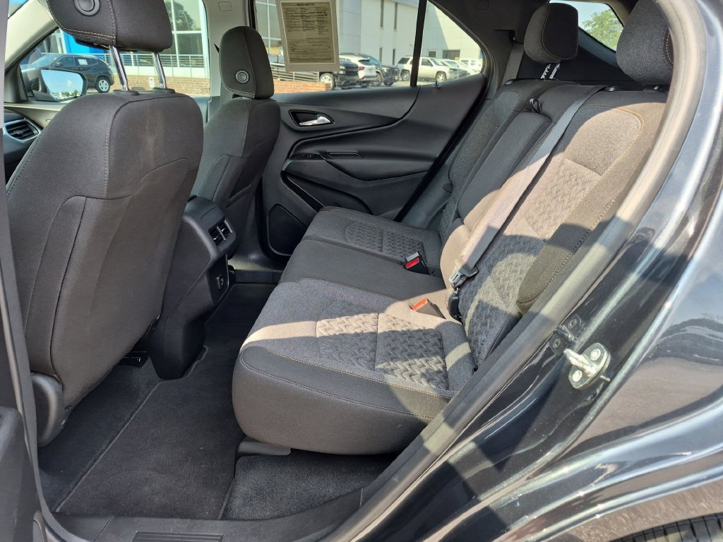 Used 2023 Chevrolet Equinox LT FWD image 29