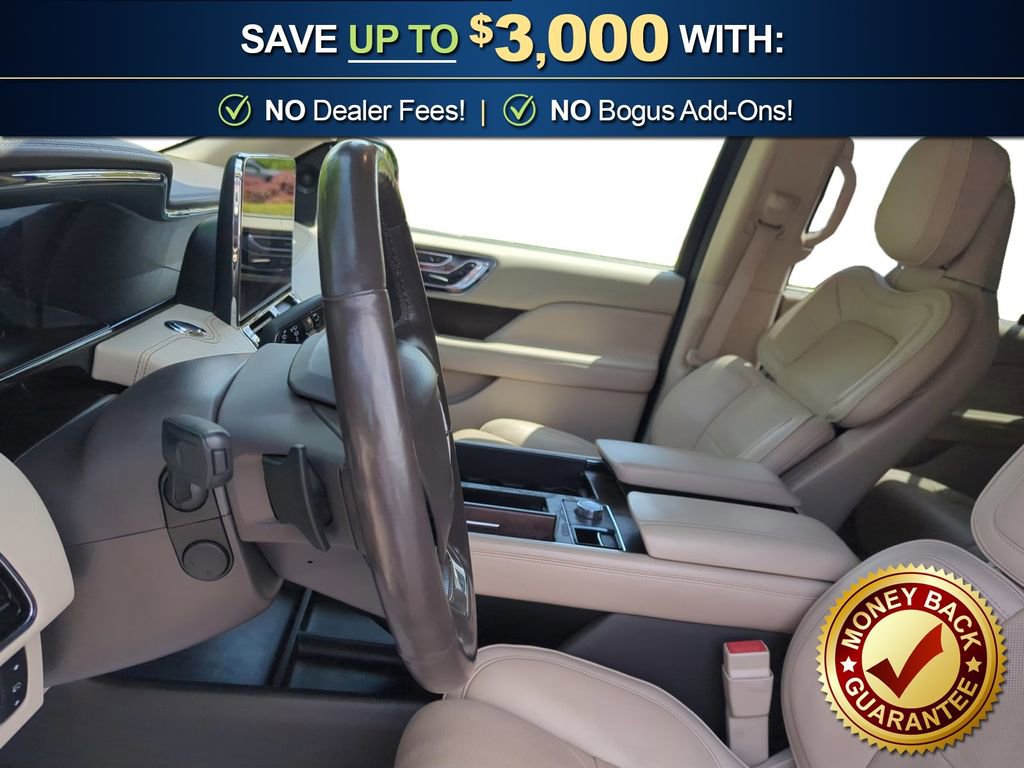 Used 2018 Lincoln Navigator Select w/ Technology Package RWD image 14
