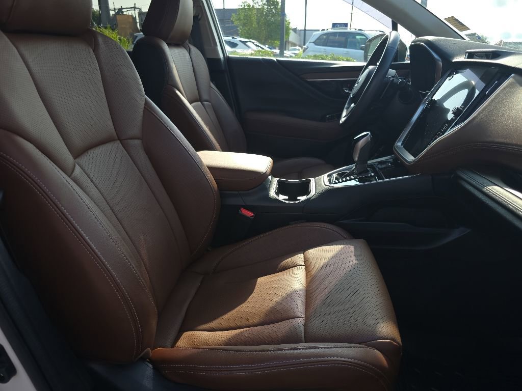 Used 2022 Subaru Outback Touring XT AWD/4WD image 36