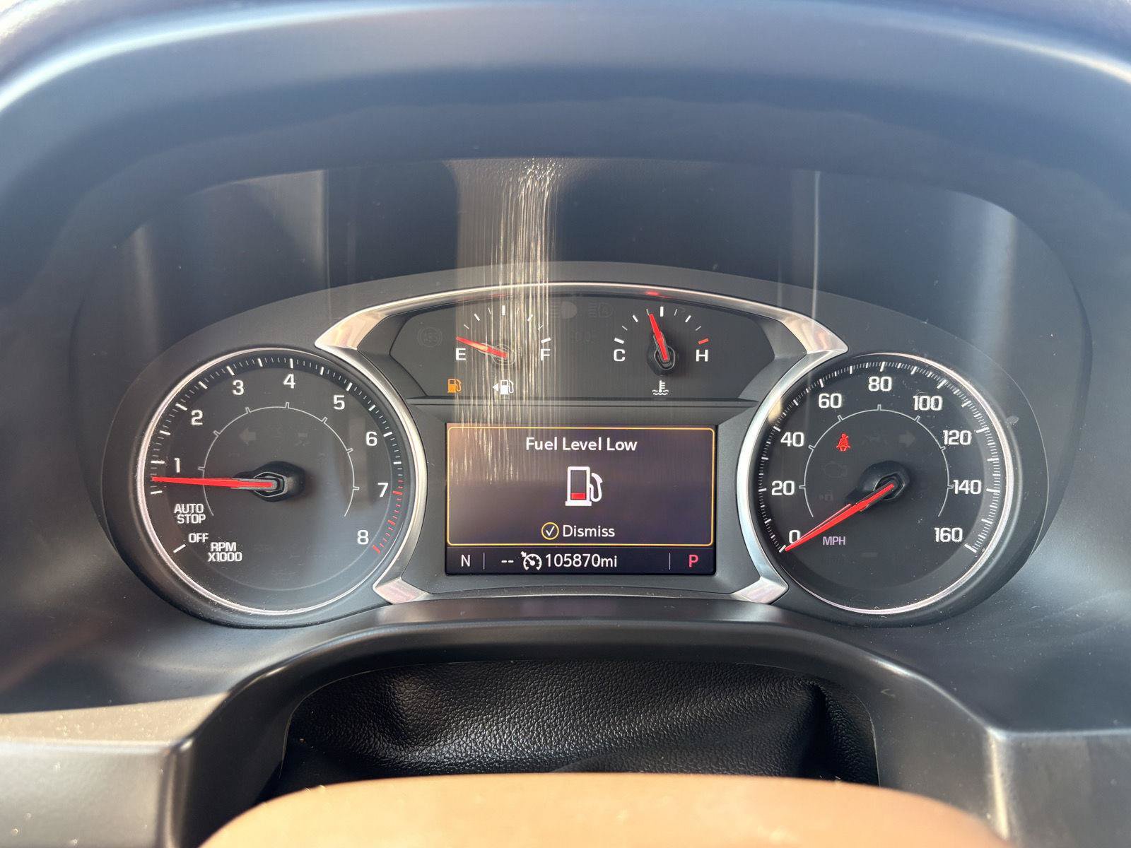 Used 2021 GMC Acadia SLT w/ Premium Package FWD image 2