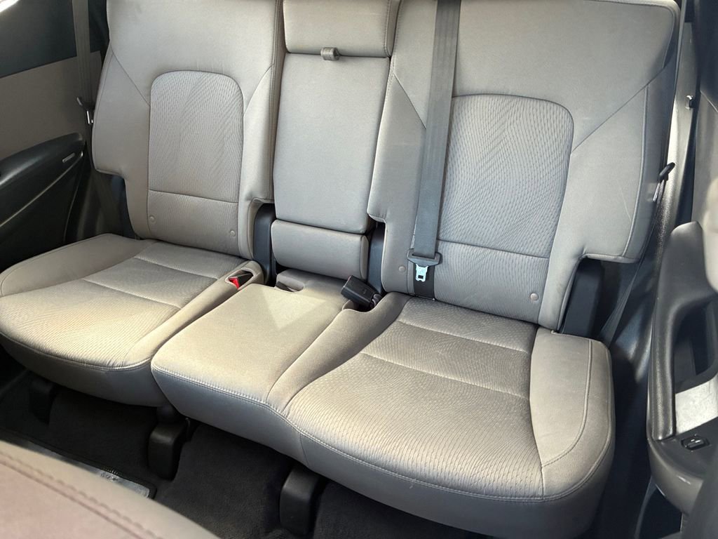 Used 2018 Hyundai Santa Fe Sport w/ 2.4L Value Package 02 image 21