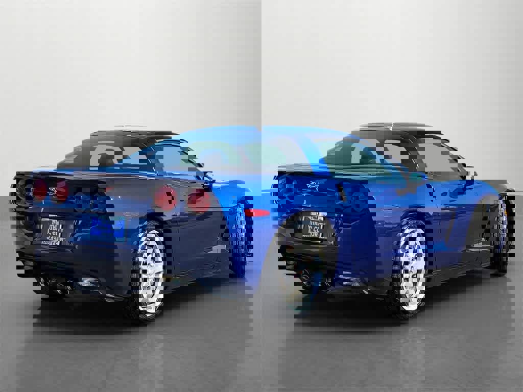 Used 2005 Chevrolet Corvette Coupe w/ Preferred Equipment Group image 6