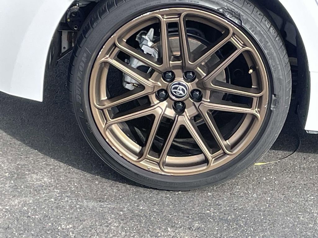 Used 2024 Toyota Corolla Sedan w/ SE Convenience Package image 13