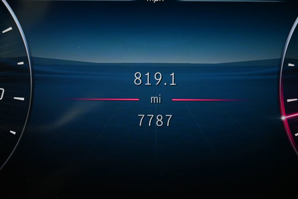 Certified 2025 Mercedes-Benz C 300 Sedan image 12