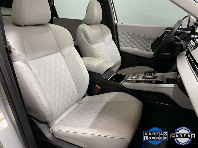 Used 2025 Mitsubishi Outlander SEL image 89