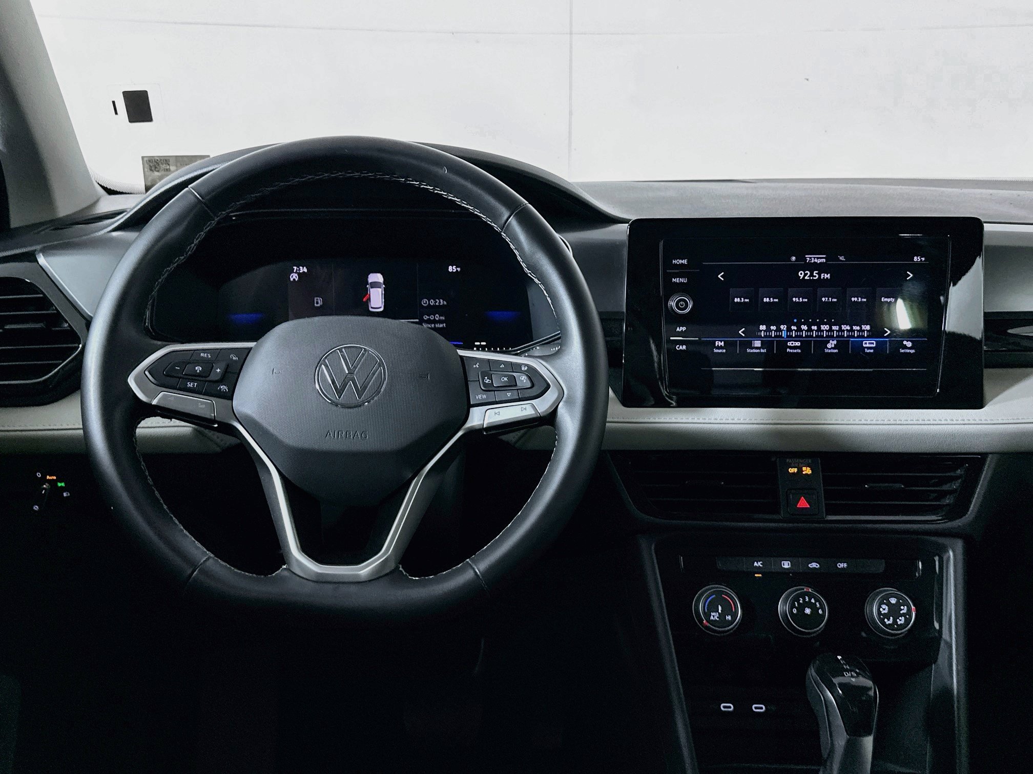 Used 2025 Volkswagen Taos S FWD image 18
