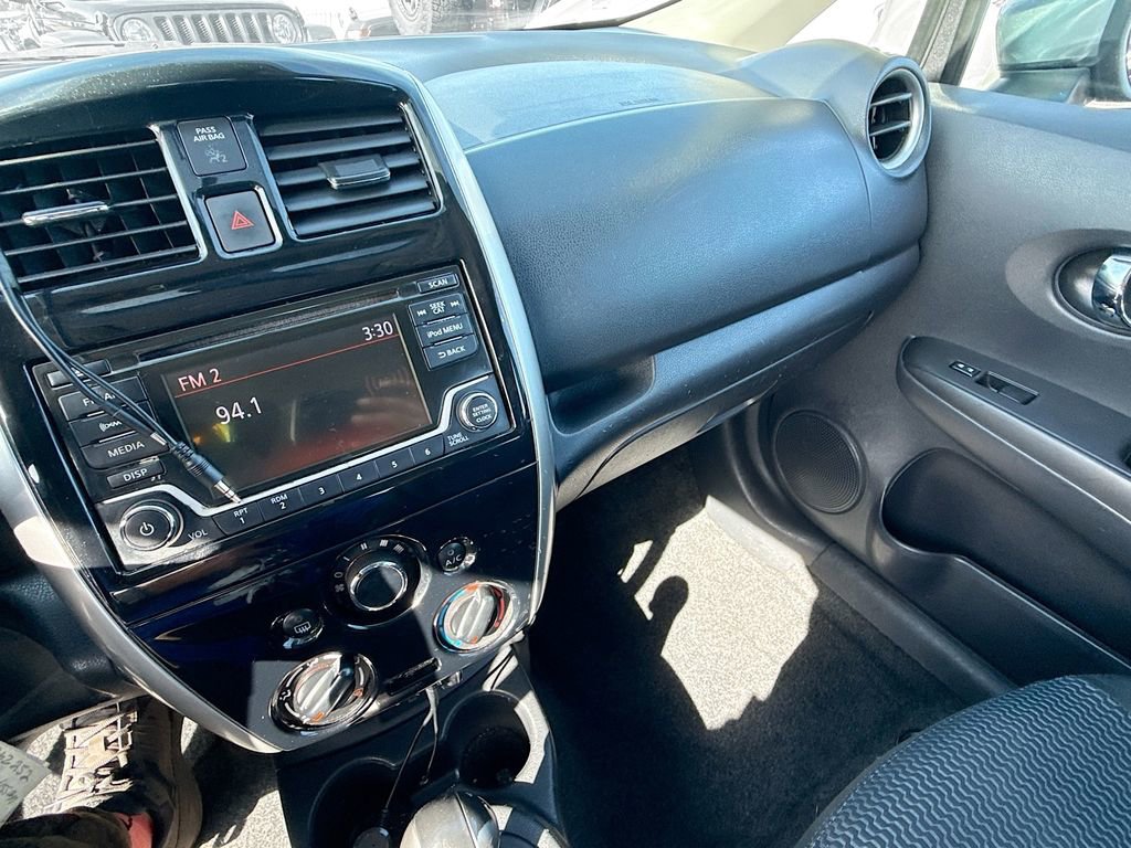 Used 2018 Nissan Versa Note SV image 23