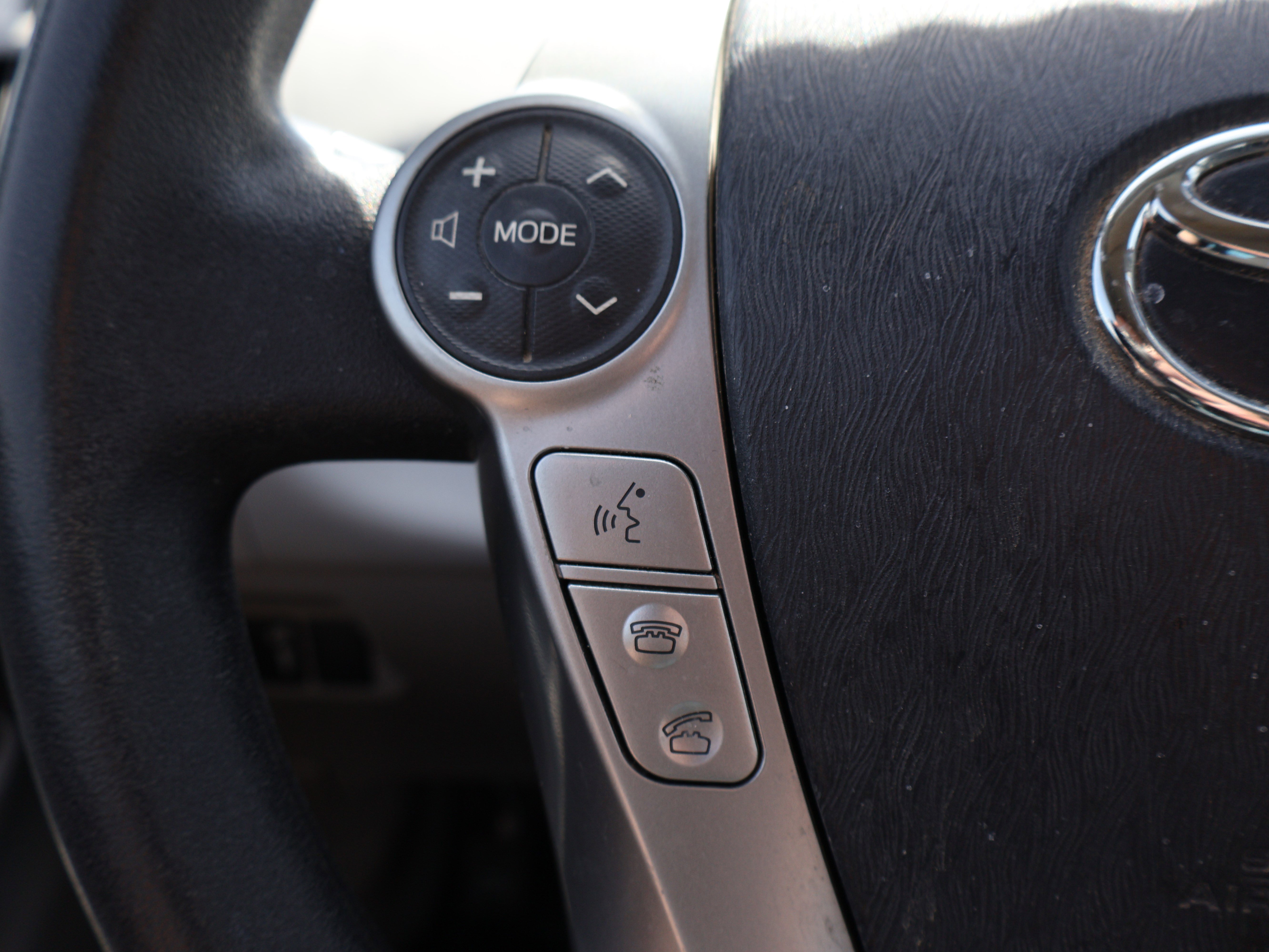 Used 2015 Toyota Prius V Three image 47