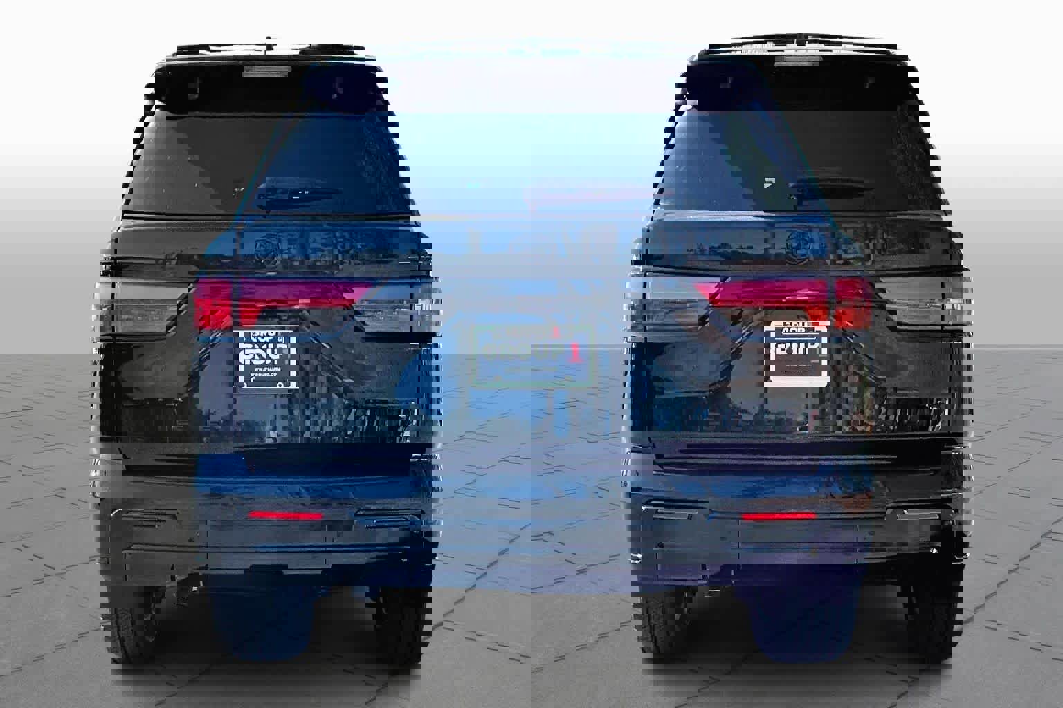 Used 2024 Toyota Sequoia Platinum image 5