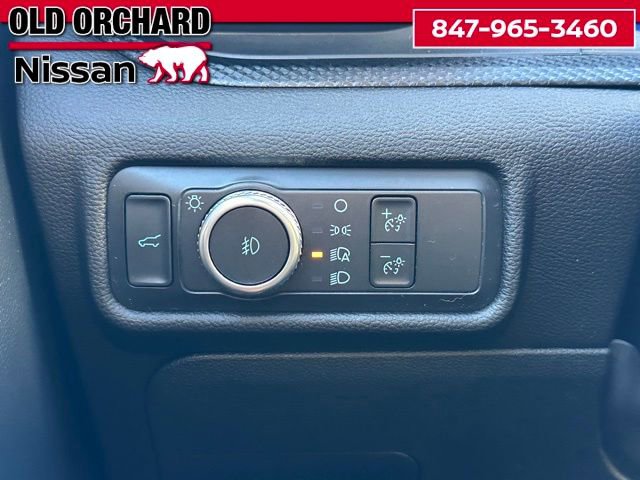 Used 2022 Ford Explorer ST w/ ST Street Pack image 21