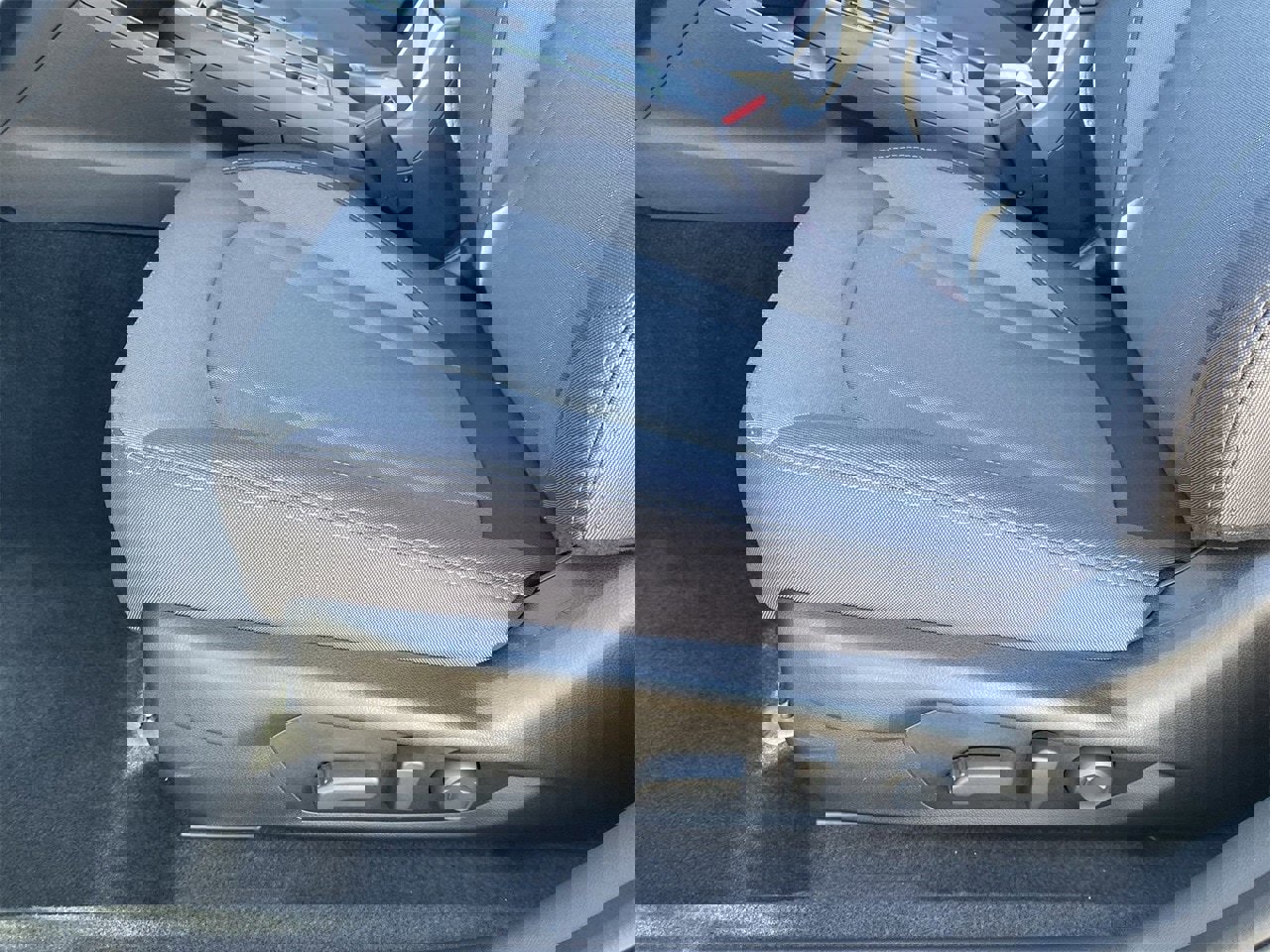 New 2025 Subaru Crosstrek 2.0i Premium image 16