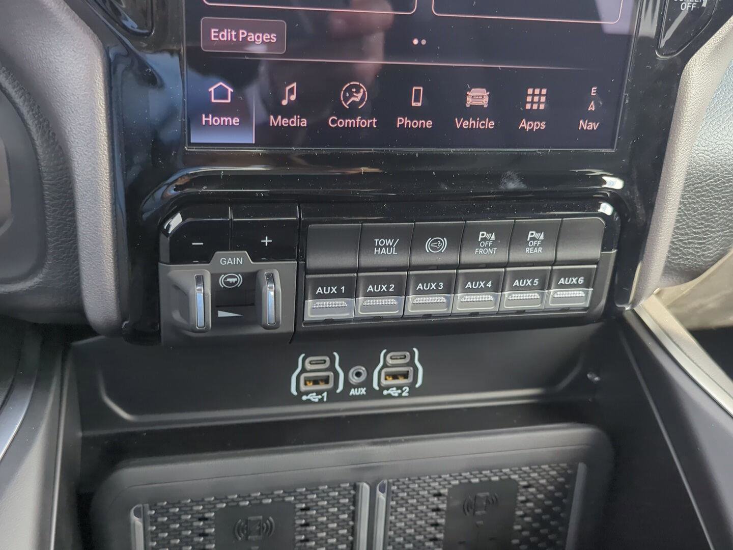 New 2026 RAM 3500 Big Horn image 26