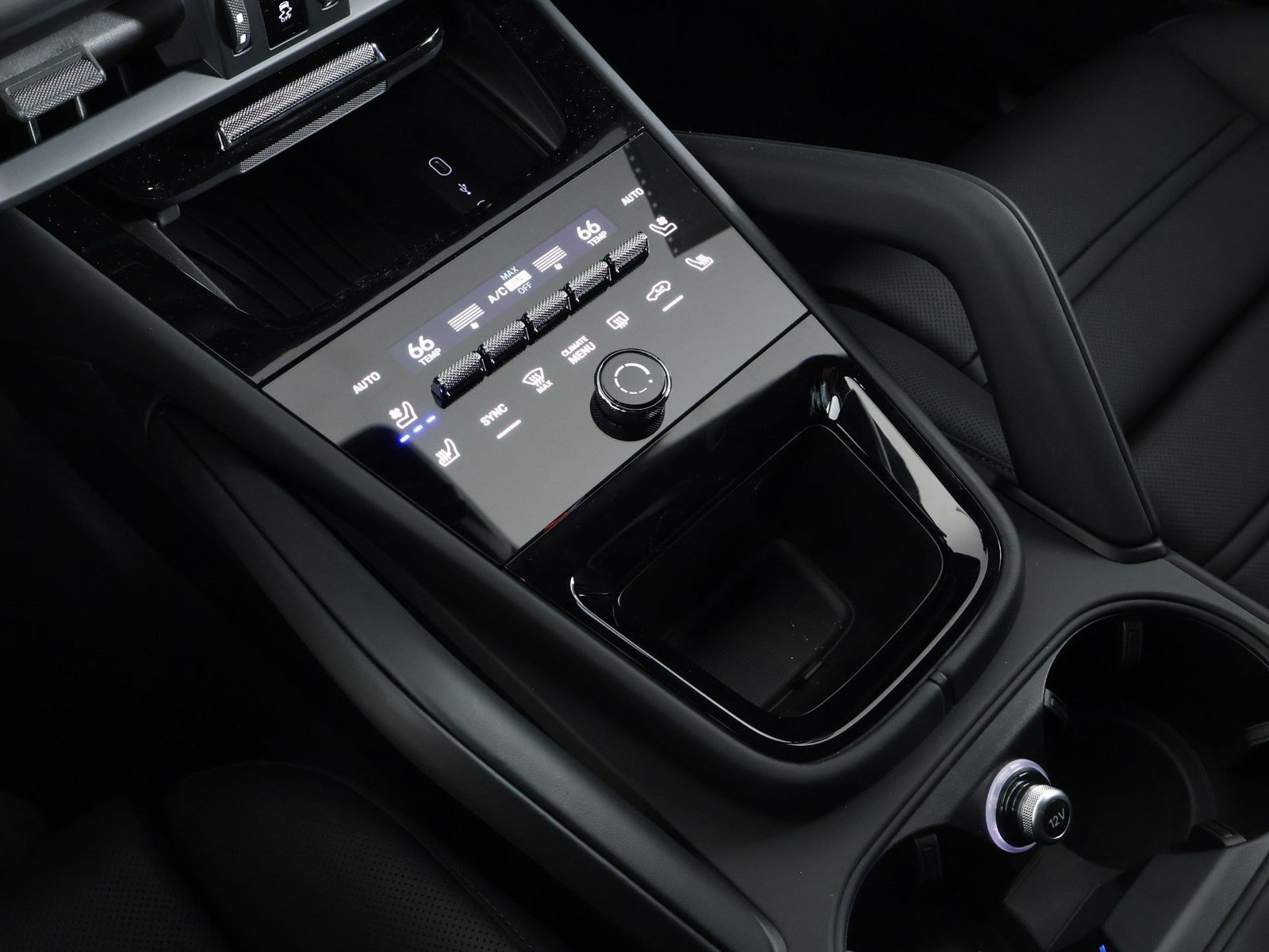 New 2026 Porsche Cayenne Coupe AWD/4WD image 14