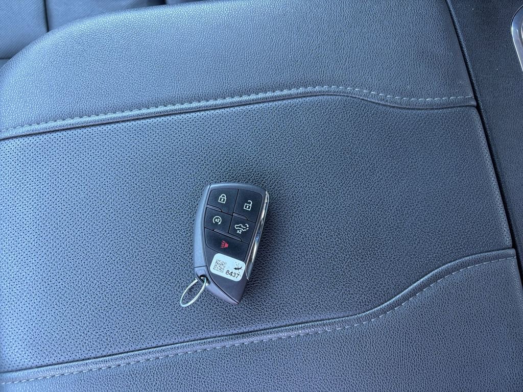 Used 2024 Chevrolet Silverado 2500 LTZ w/ LTZ Convenience Package image 33