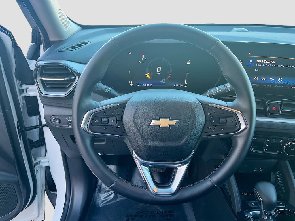 Used 2024 Chevrolet TrailBlazer LT w/ Convenience Package image 11